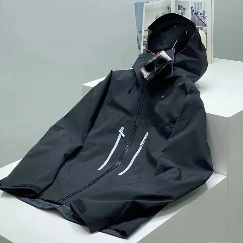 Women’s Gore-Tex Hard Shell Jacket – Windproof & Waterproof