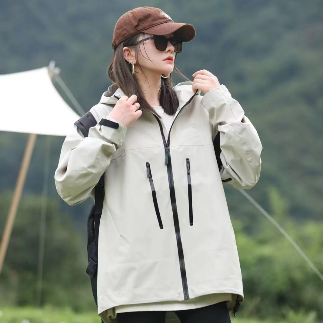 Women’s Gore-Tex Hard Shell Jacket – Windproof & Waterproof